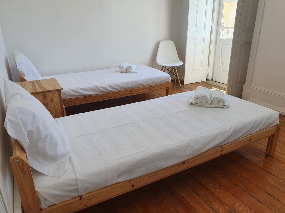 Baixa Terrace Hostel Faro Luaran gambar
